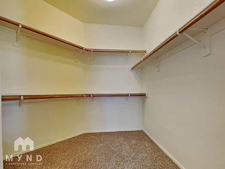 3434 W Desert Bend Loop — Photo 16