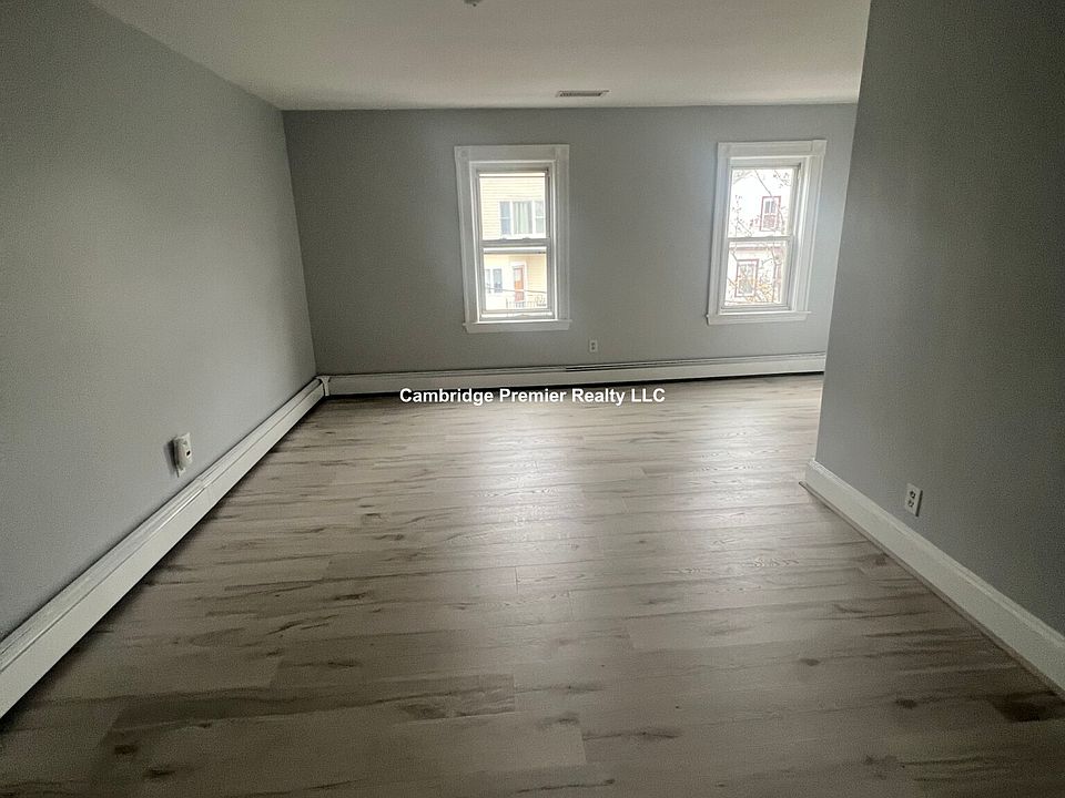 1st image of 46 Bay State Ave #3