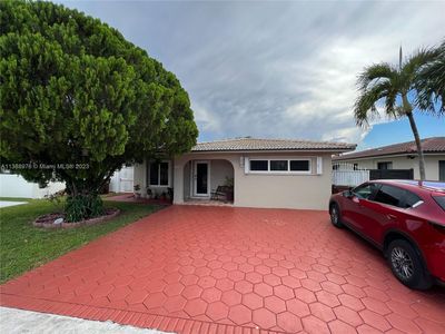 7840 W 5th Ct, Hialeah, FL, 33014