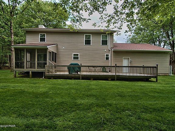 5th image of 34 Sandburg Gln
