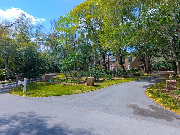 5th image of 6200 Shoreline Dr