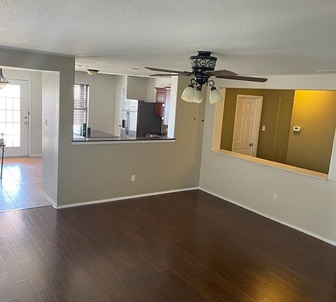 3rd image of 4212 Alfalfa Dr