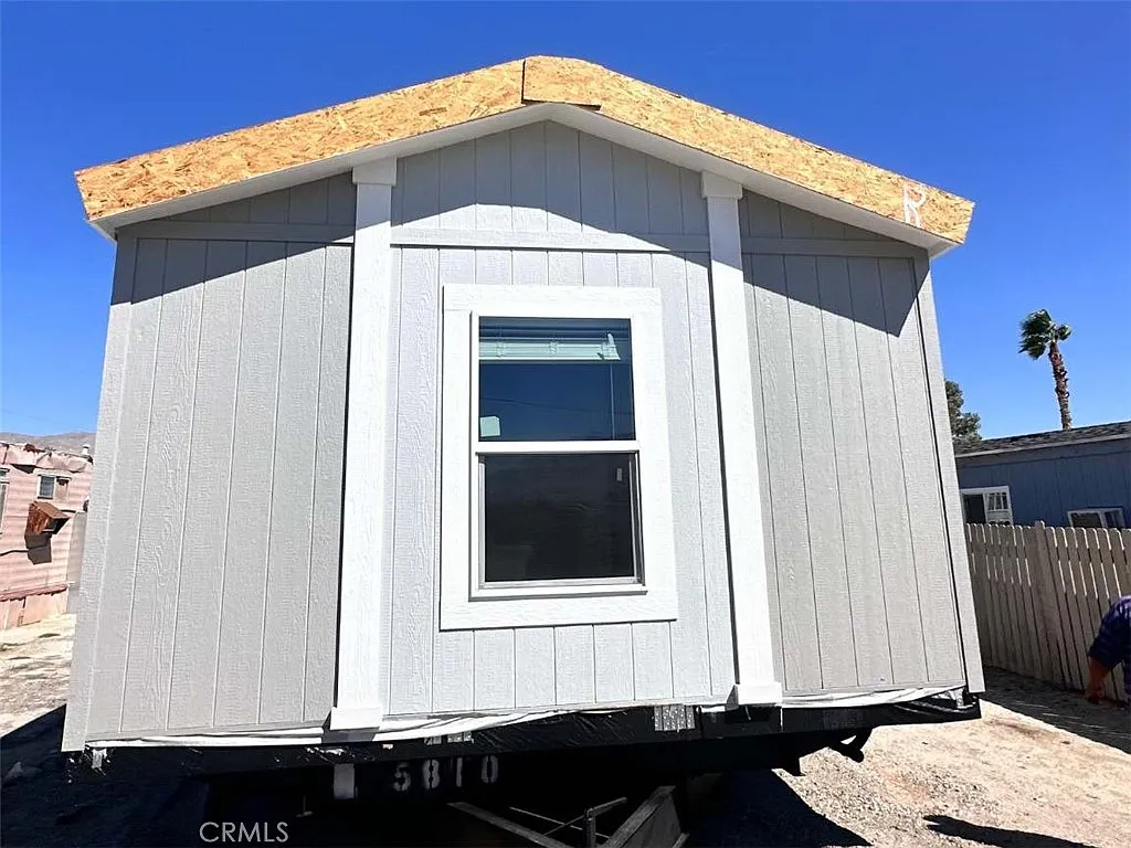 B5 Home Exterior