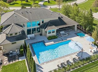 19510 Camden Ave, Elkhorn, NE 68022
