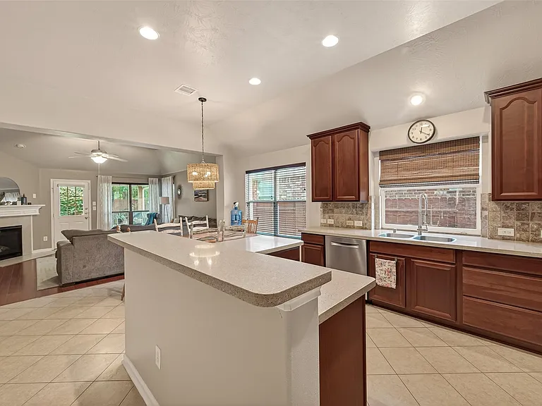 11518 Columbia Pines Ln — Photo 16