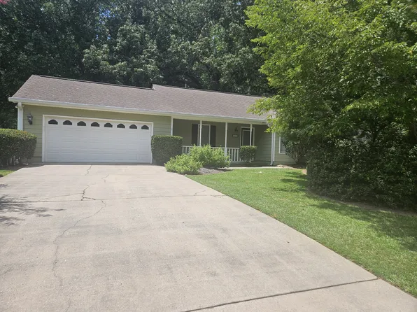 210 Windgate Ct, Peachtree City, GA 30269