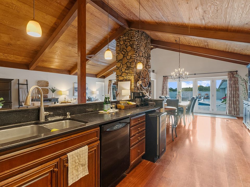 40th image of 1190 W Ellington Pkwy