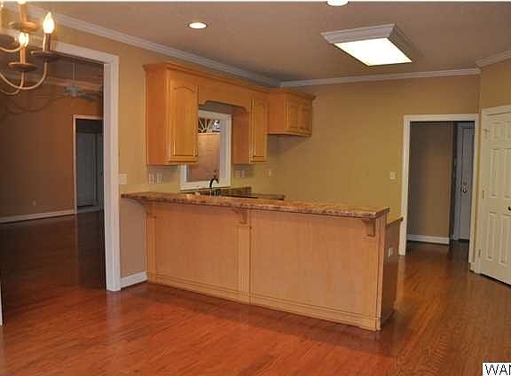 2nd image of 1861 Gaineswood Dr