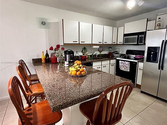 5th image of 8005 Lake Dr APT 308
