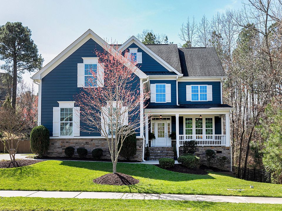 1st image of 725 Toms Creek Rd