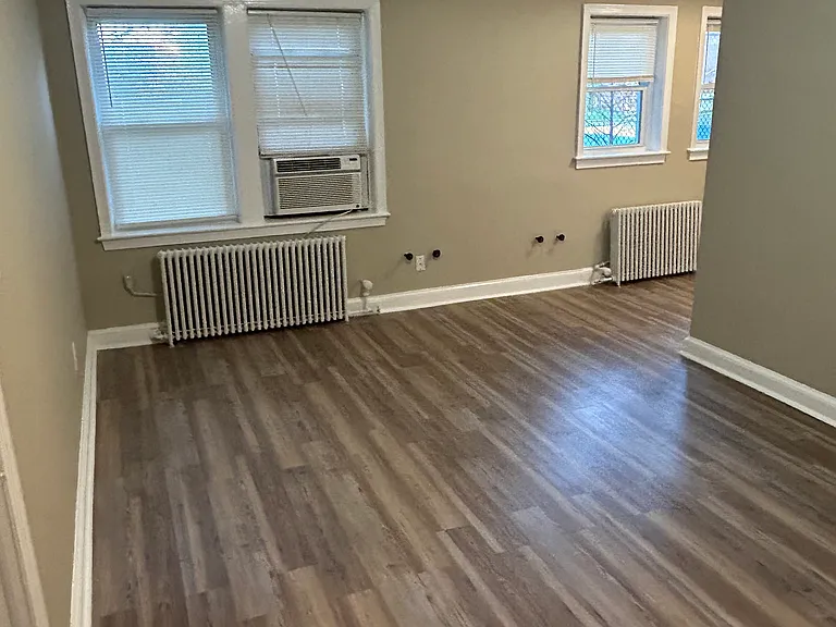 4507 Avondale St #102 — Photo 5