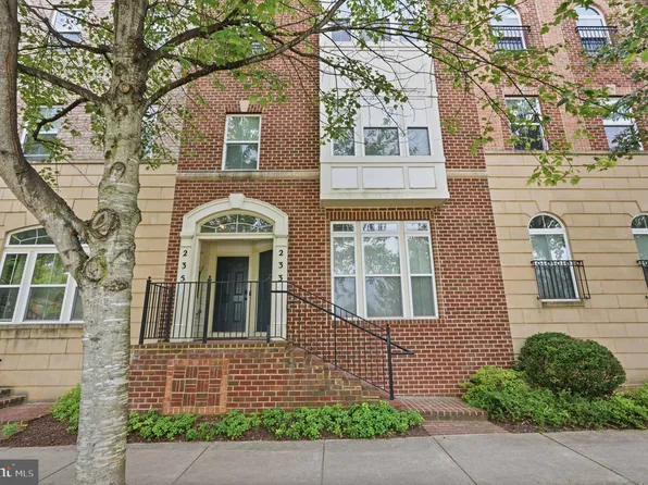 235 Community Center Ave #235, Gaithersburg, MD 20878