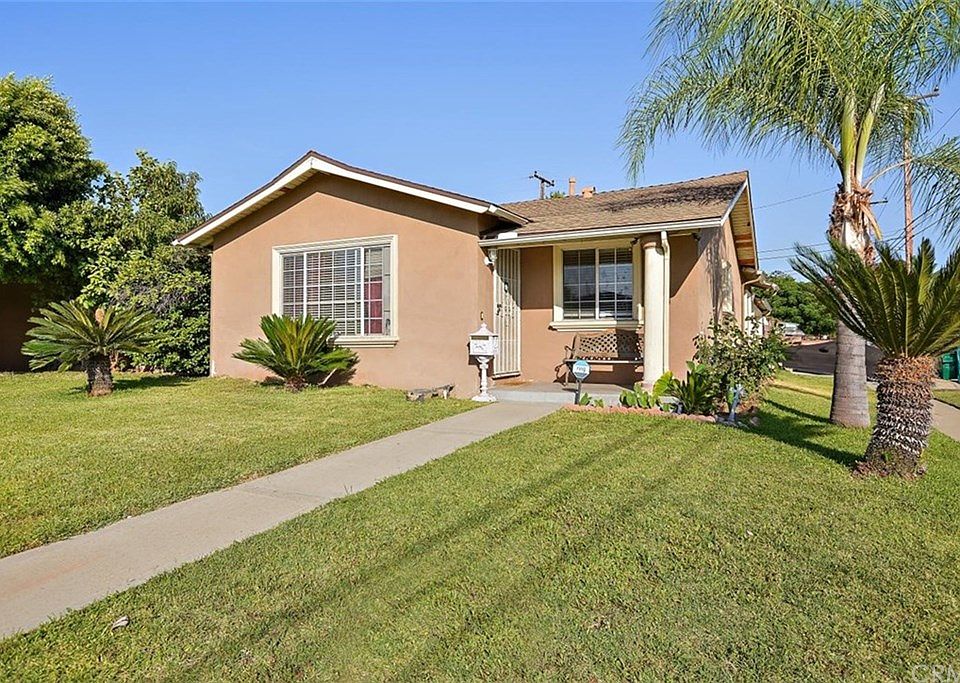 1st image of 3436 La Vista Ave