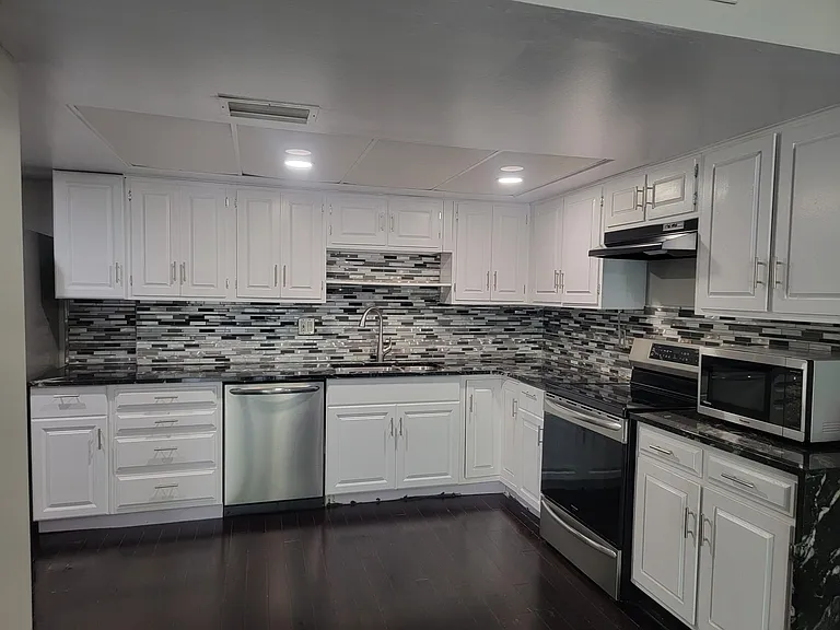 4343 Bancroft St #4-D — Photo 19
