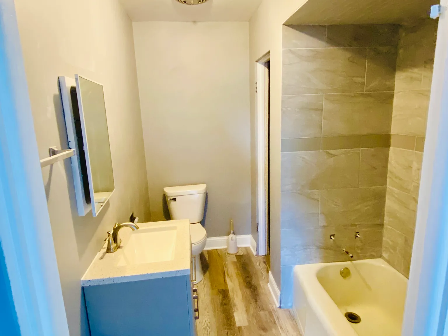 3 bed, 1800 sqft, $1,500 — Photo 3
