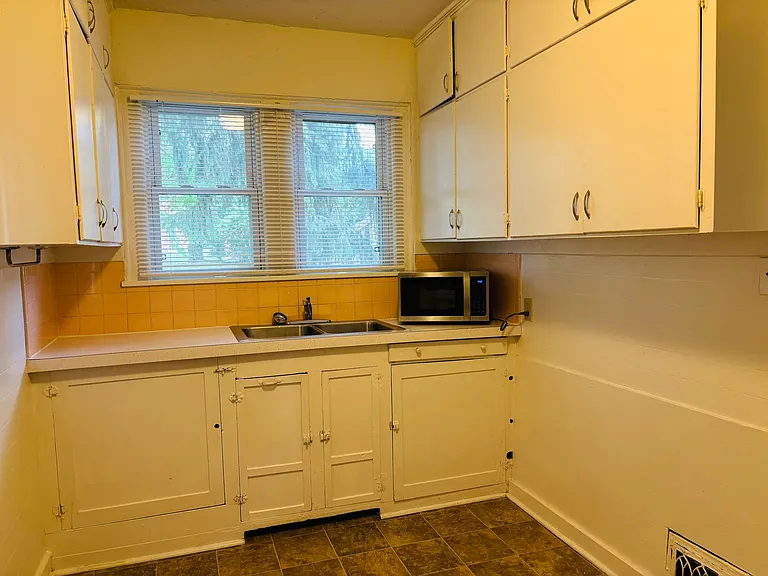 513 Progress St NE — Photo 12