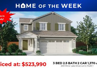 2051 Mirror Lake Dr, Manteca, CA