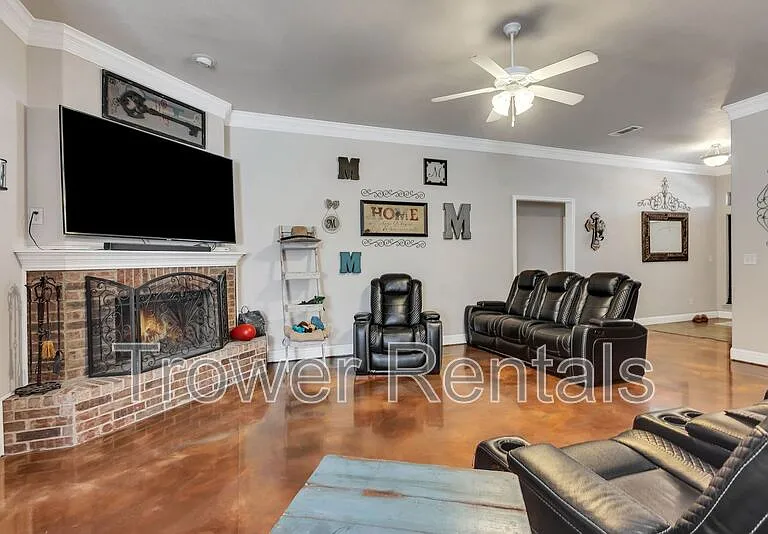 9915 Rainbow Dr — Photo 20