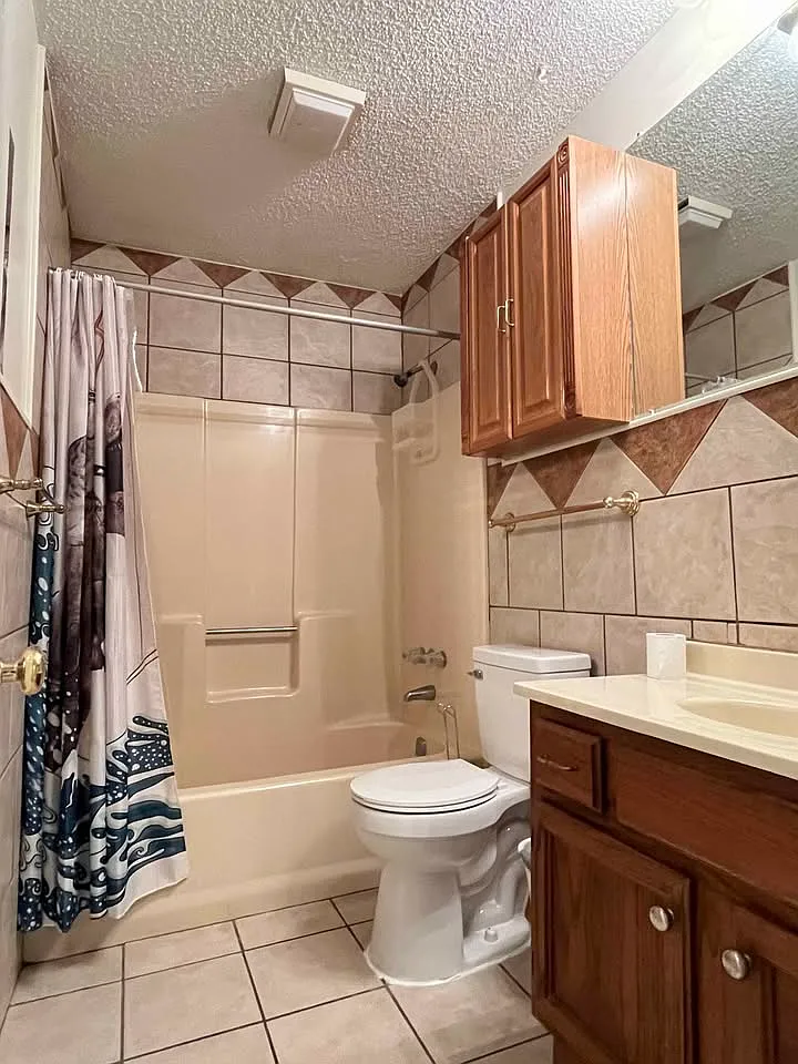2 bed, 1200 sqft, $1,275 — Photo 4