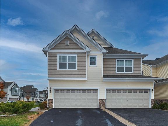 2nd image of 34 Fieldstone Dr