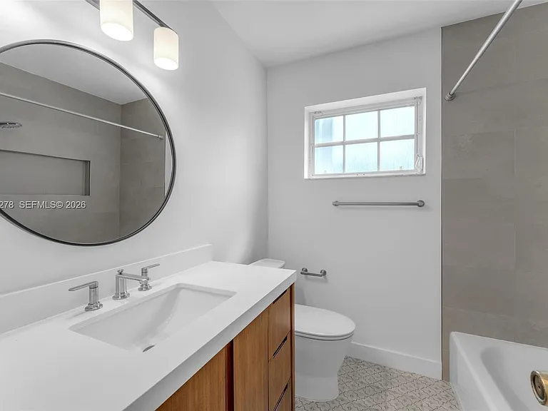 9121 Ridgeland Dr — Photo 17