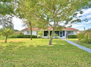 1337 Edgewater Beach Dr, Lakeland, FL 33805