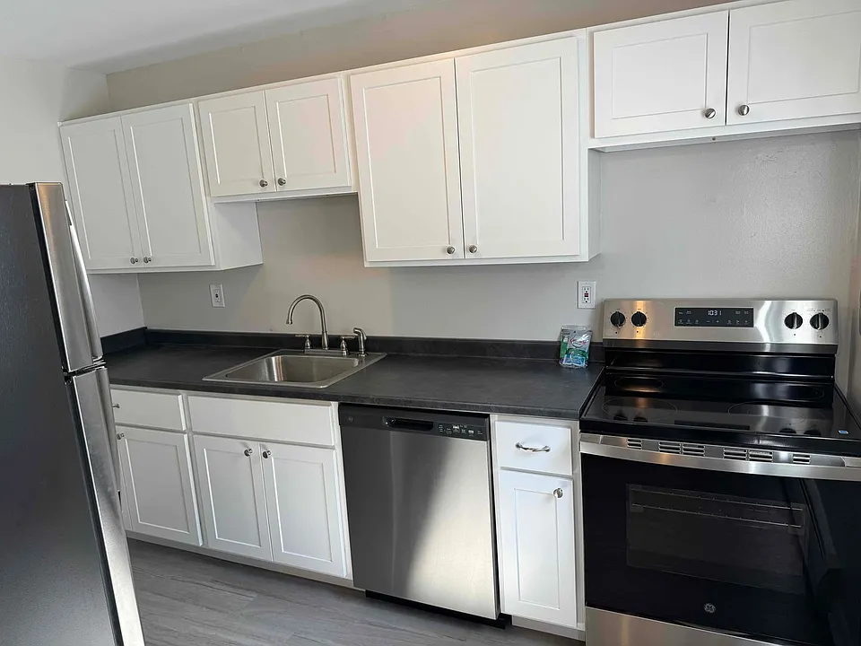 Litchfield Heights Apartments. LLC