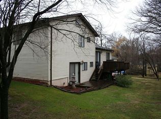 16 Spring Rd, Valley Cottage, NY 10989