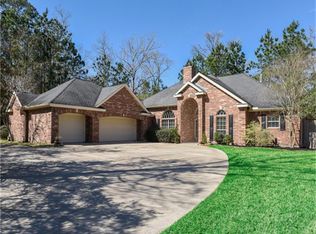 3510 Woods Estate Dr, Conroe, TX 77304