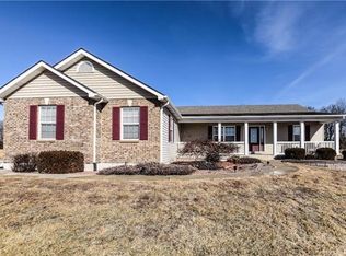 29411 Cheshire Ln, Wright City, MO 63390
