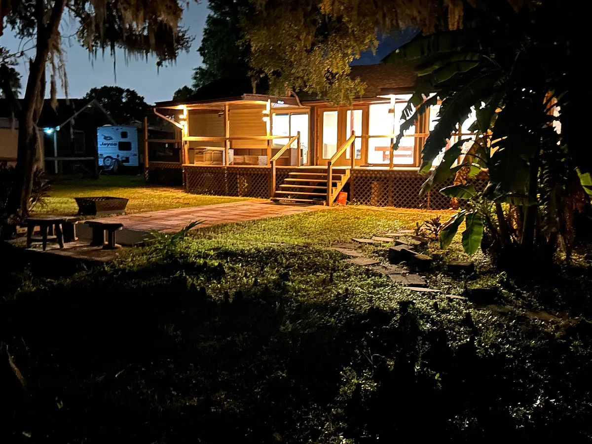 Building Photo - 21876 Pineywood Loop #2
