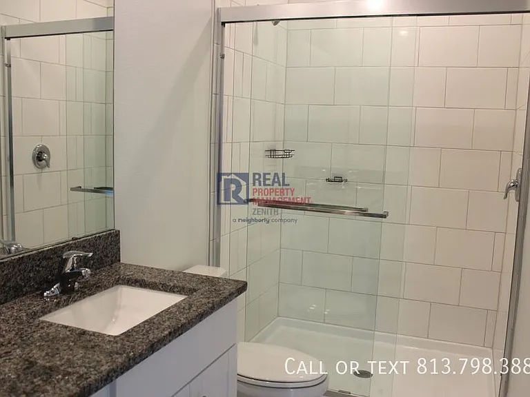 10821 Fowlers Bluff Ct — Photo 19