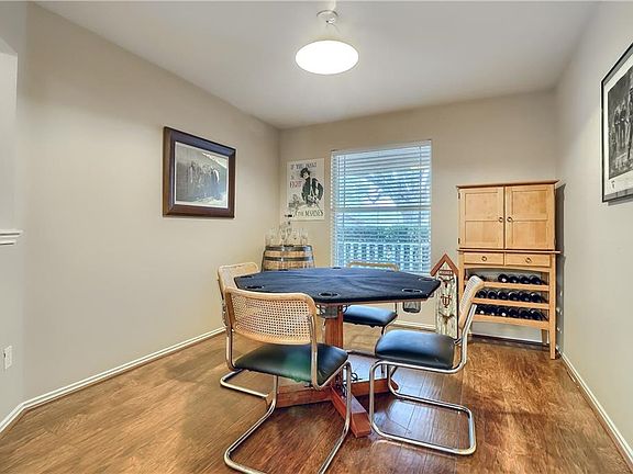 4th image of 3354 Pioneer Crossing Dr