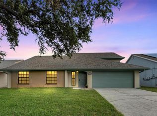 1909 Redbridge Dr, Brandon, FL 33511