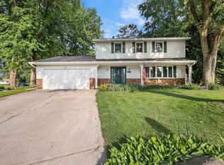 500 Saint Croix Ct, Deforest, WI 53532