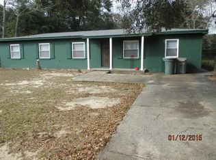 704 Lambert St, Pensacola, FL 32505