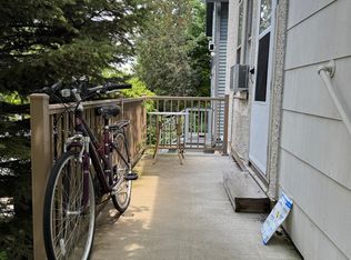 538 N State St #1W, Ann Arbor, MI 48104