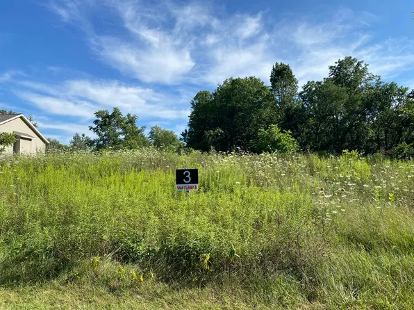 2358 Quarter Horse Dr #3, Cedar Springs, MI 49319