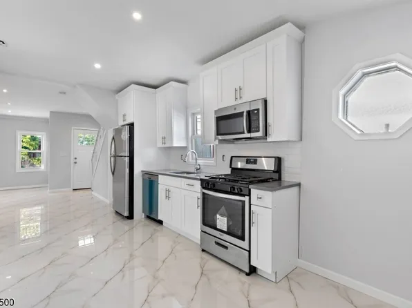 246-248 W 19th Ave, Newark, NJ 07111