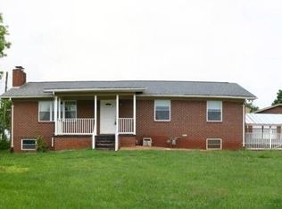 3243 Mint Rd, Maryville, TN 37803