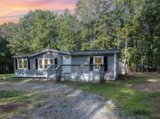 31702 Zoar Rd, Locust Grove, VA 22508