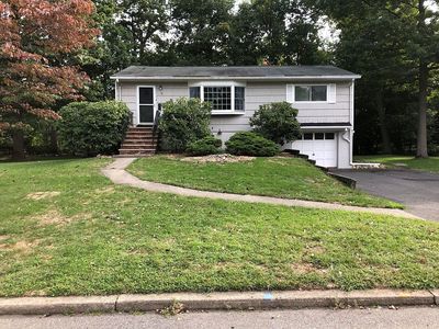 76 Refy Ave, Ramsey, NJ, 07446