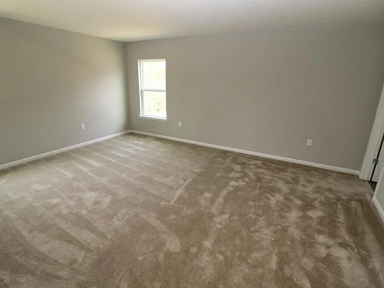 12089 Williamstown Dr — Photo 16