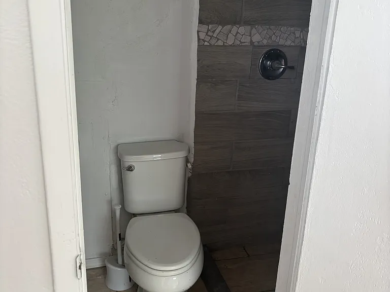 604 Cortez Dr — Photo 16