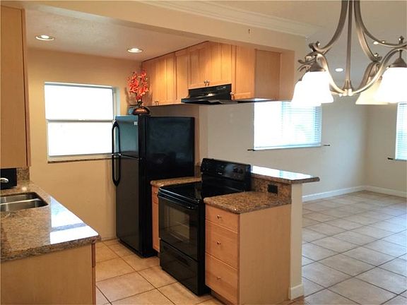 3rd image of 2701 Middle River Dr APT 21