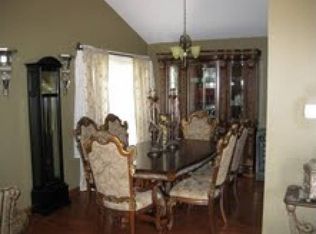 414 W Cypress St, Arlington Heights, IL 60005