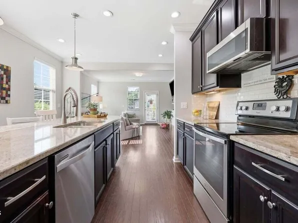 701 Wickham Ridge Rd, Apex, NC 27539