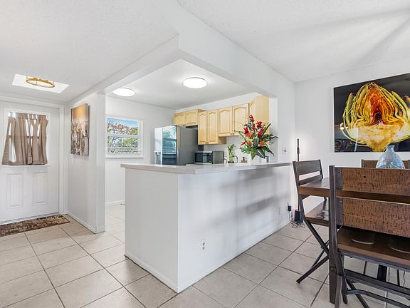 2nd image of 2700 Fiore Way #211