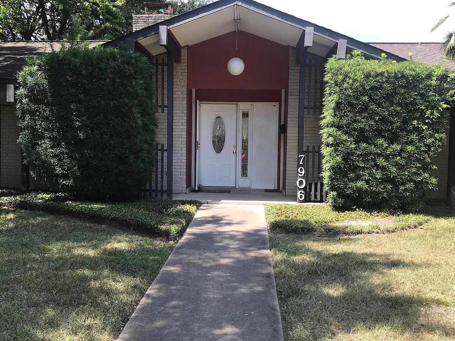 7906 Rowan Ln, Houston, TX 77036 | Zillow