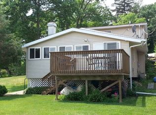 38887 N Maple Ave, Lake Villa, IL 60046